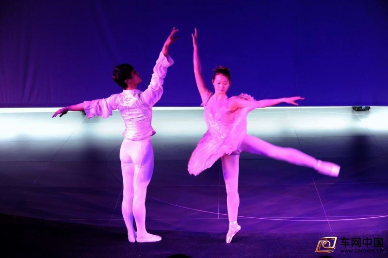 2011奥迪冰雪试驾体验活动 现场芭蕾舞表演