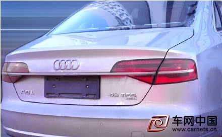奥迪A8L2.0T发动机