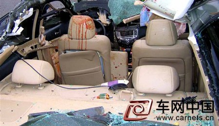 车毁人亡安全气囊未开启 受害方疑车子质量有问题