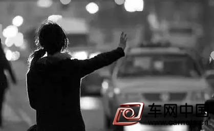 深圳女搭假牌滴滴顺风车遭劫杀 网约车安全再引关注