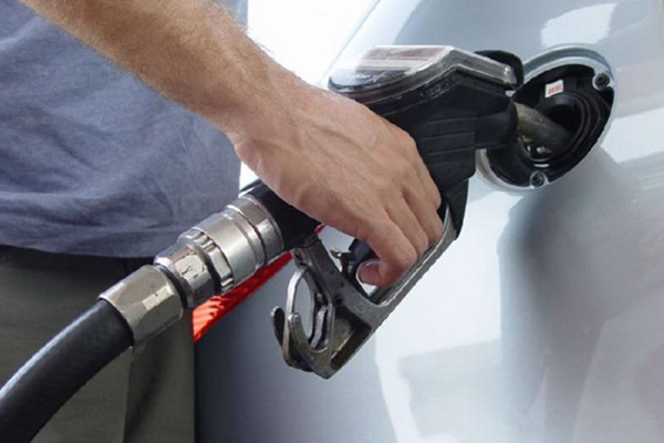 汽柴油价两连涨在即 涨幅将创年内新高