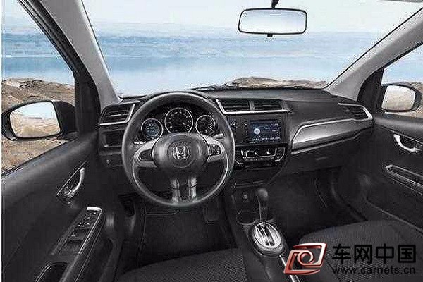 本田又任性了，这款7座SUV，售价8.58万起，1.5T！