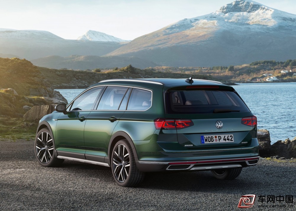 Volkswagen-Passat_Alltrack-2020-1600-19