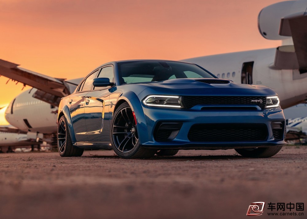 Dodge-Charger_SRT_Hellcat_Widebody-2020-1600-01