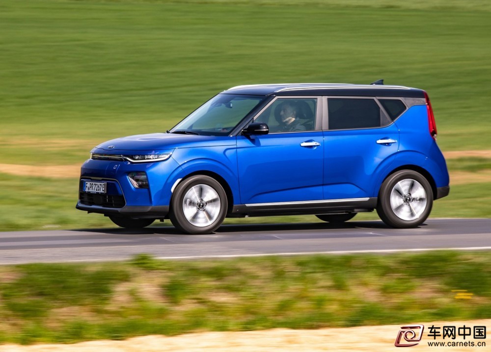 Kia-e-Soul-2020-1600-15