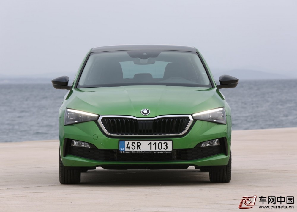 Skoda-Scala-2019-1600-3a