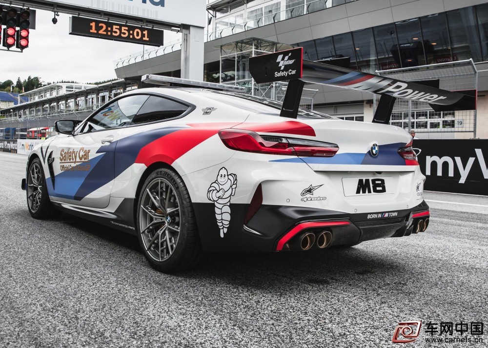 BMW-M8_MotoGP_Safety_Car-2019-1600-08