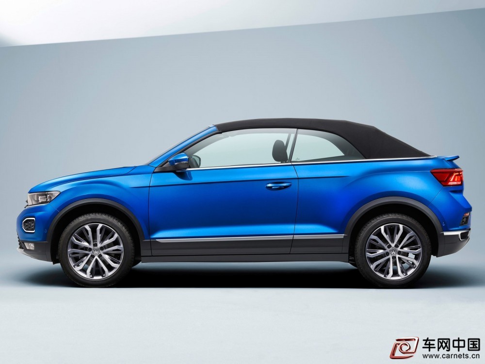 Volkswagen-T-Roc_Cabriolet-2020-1600-11