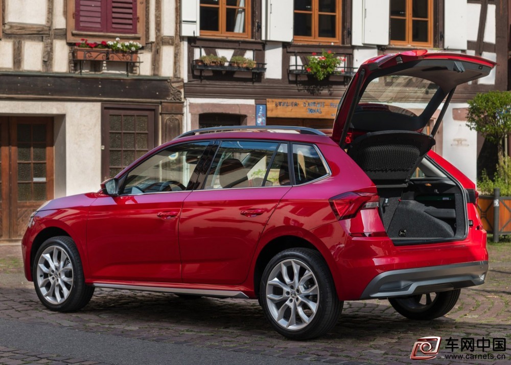 Skoda-Kamiq-2020-1600-3a