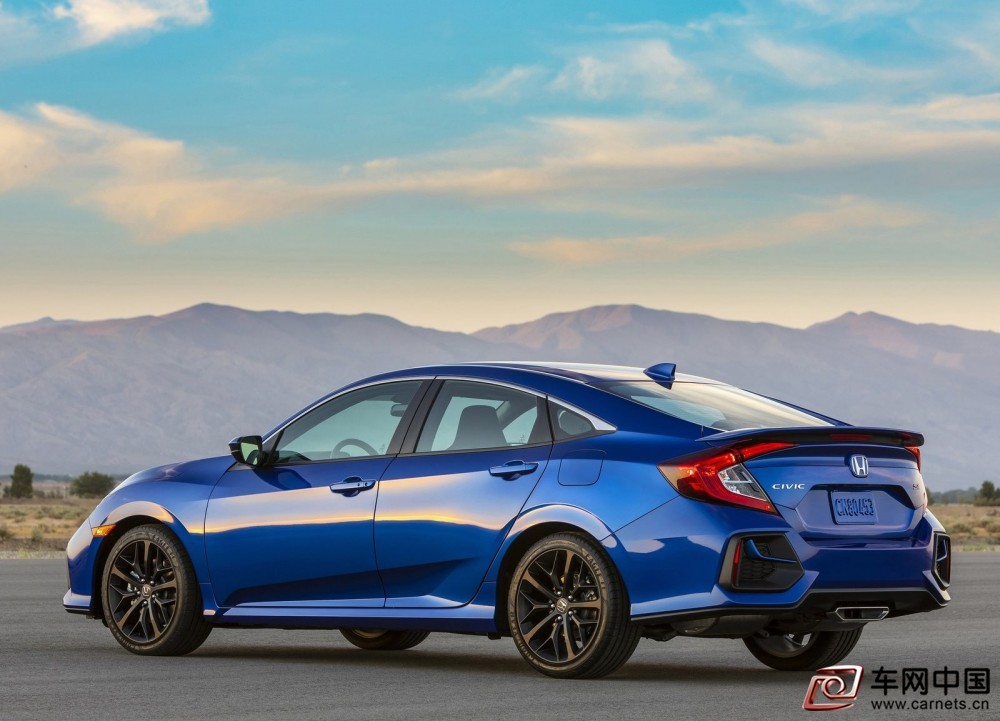 Honda-Civic_Si_Sedan-2020-1600-05