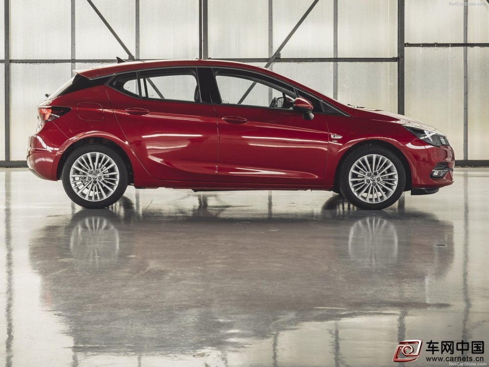 Vauxhall-Astra-2020-1600-11