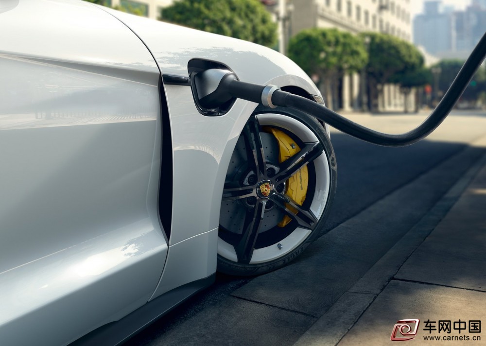 Porsche-Taycan-2020-1600-1d