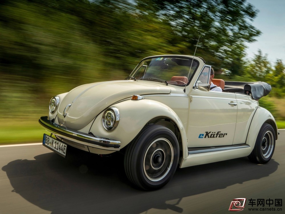 Volkswagen-e-Beetle_Concept-2019-1600-07