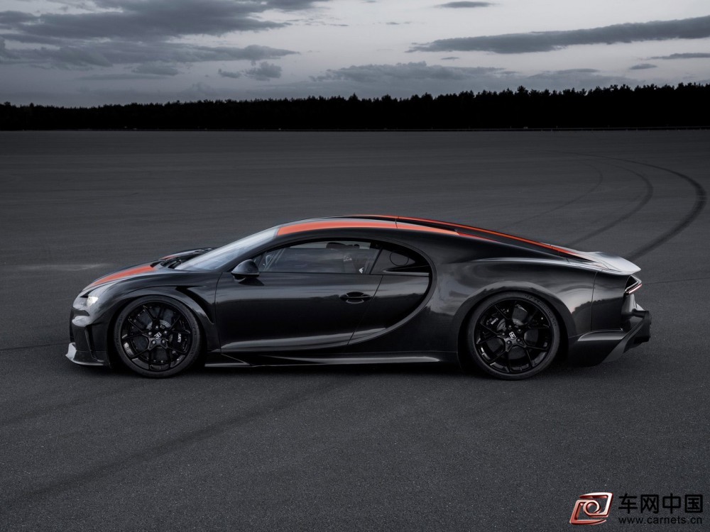 Bugatti-Chiron_Super_Sport_300-2021-1600-06