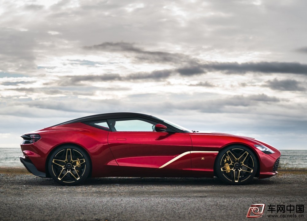 Aston_Martin-DBS_GT_Zagato-2020-1600-04