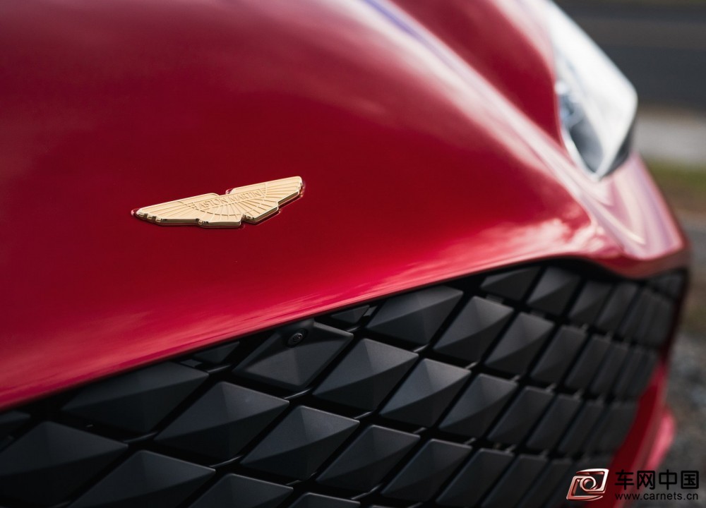 Aston_Martin-DBS_GT_Zagato-2020-1600-0f