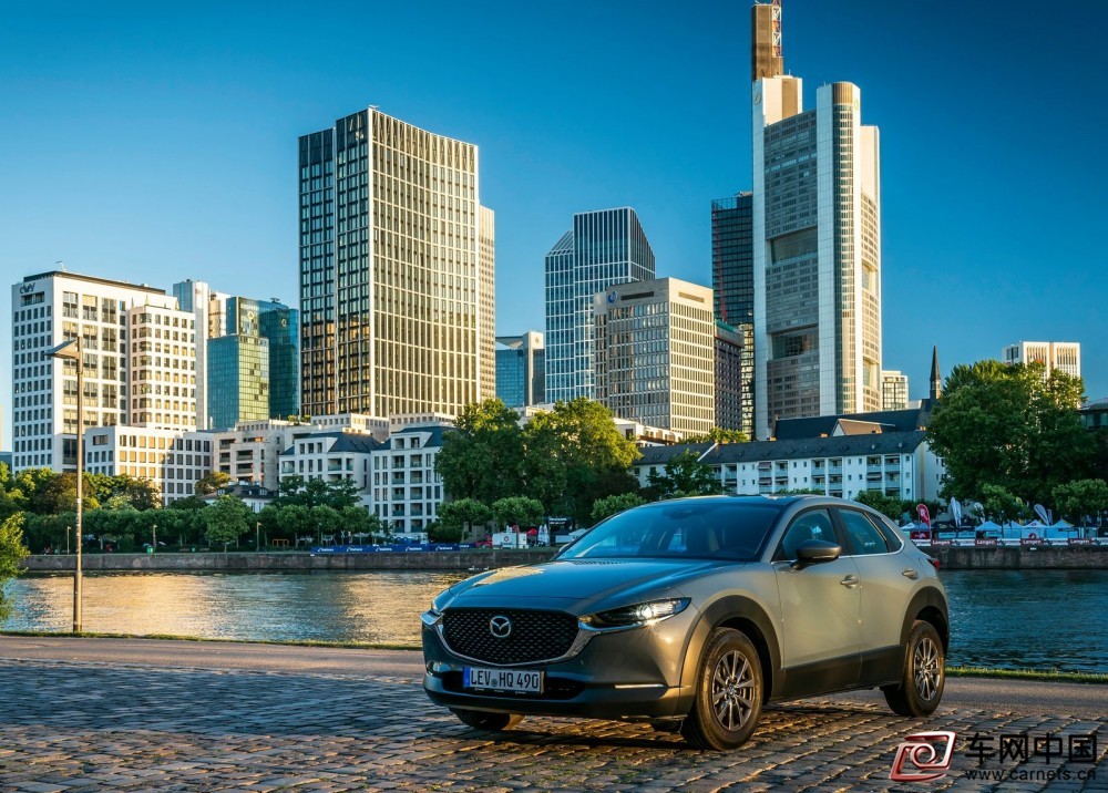 Mazda-CX-30-2020-1600-13