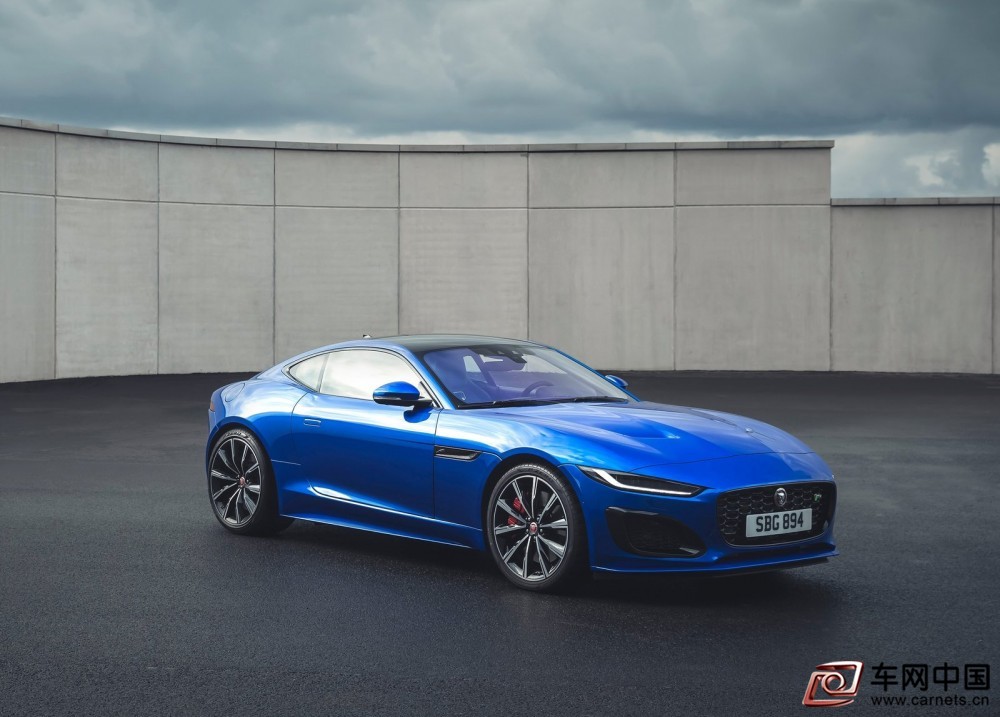 Jaguar-F-Type-2021-1600-05