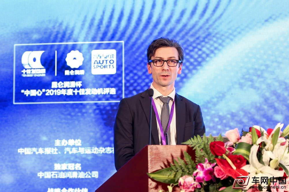 Dr.Paul Miles