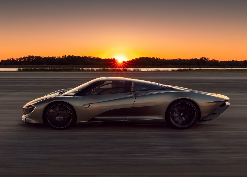 McLaren-Speedtail-2020-1600-05