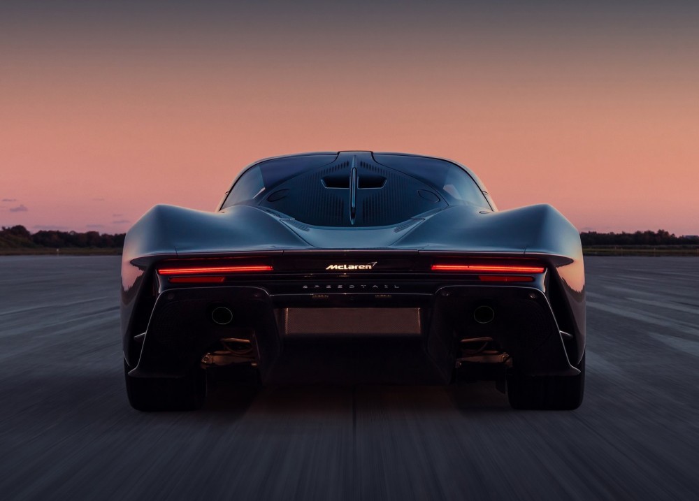 McLaren-Speedtail-2020-1600-0c