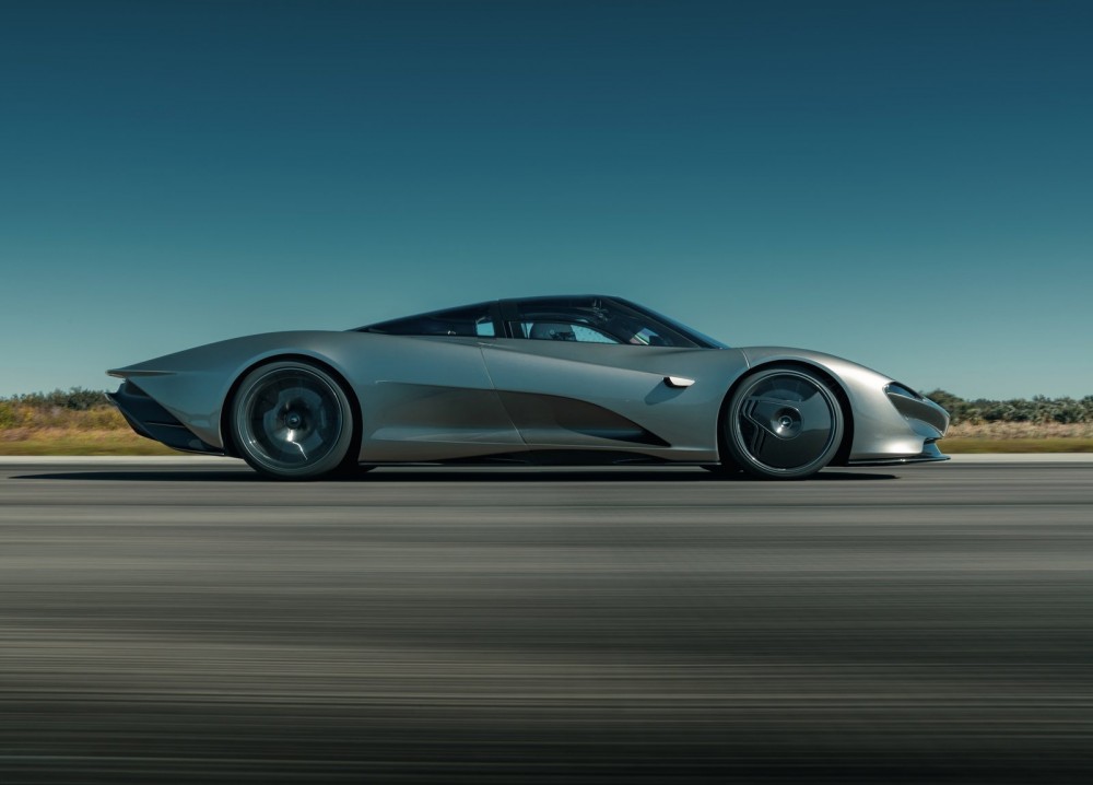 McLaren-Speedtail-2020-1600-07