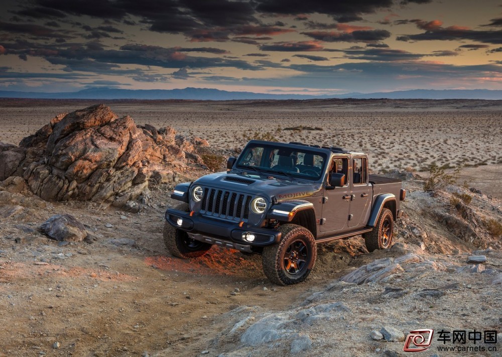 Jeep-Gladiator_Mojave-2020-1280-03