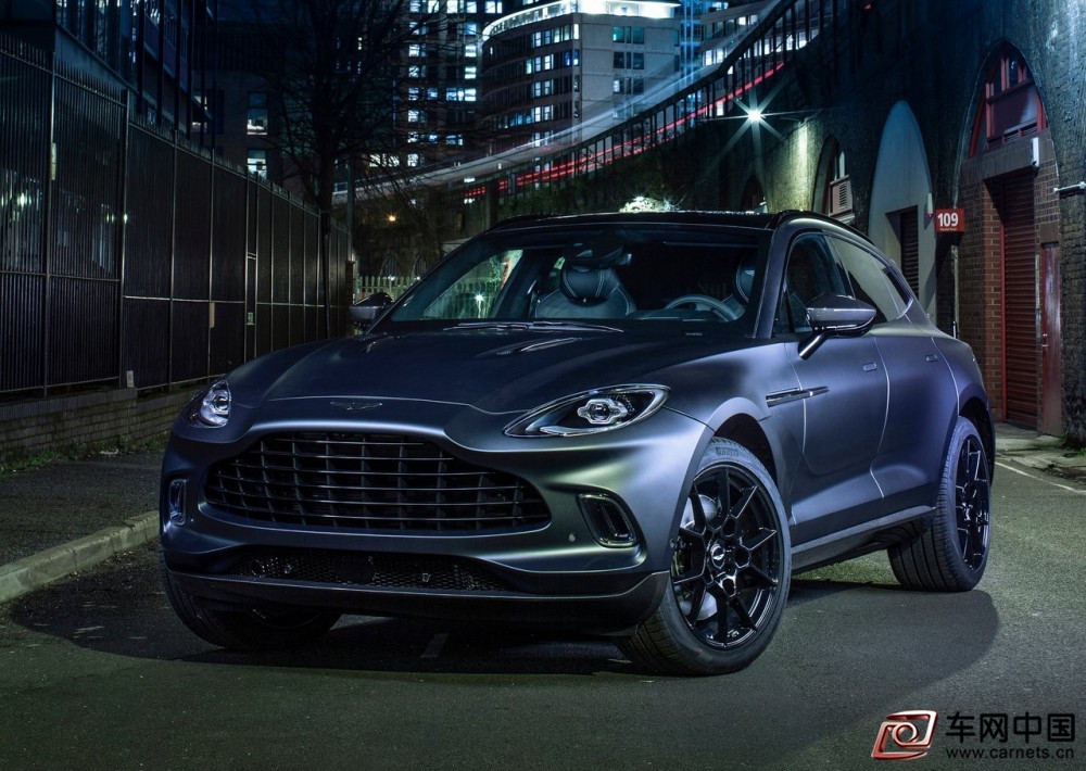 Aston_Martin-DBX_by_Q-2021-1280-03