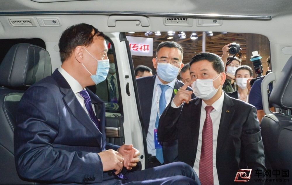 点击打开原图 KNS_3480_调整大小