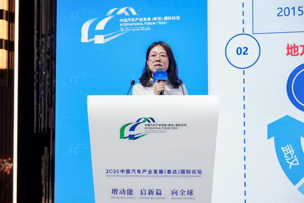 张亚楠_调整大小.jpg
