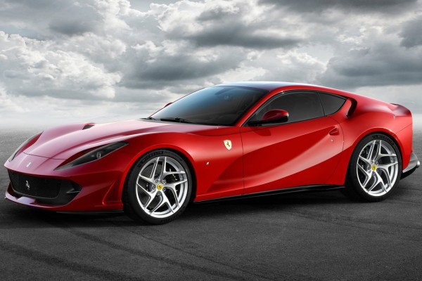 Ferrari 812 Superfast (2018)