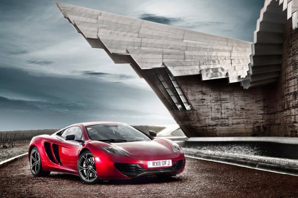 McLaren MP4-12C (2011)