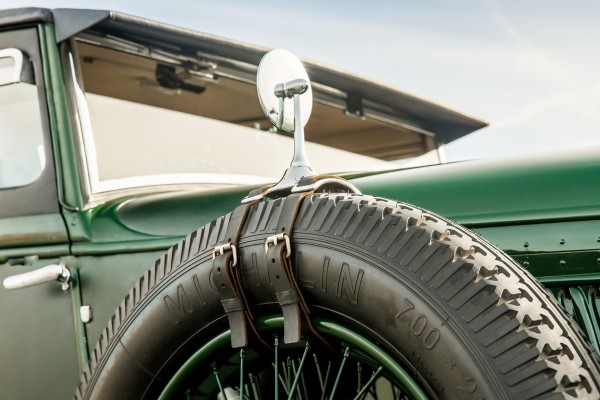 1930 Bentley Speed Six Blue Train Special by Gurney Nutting
