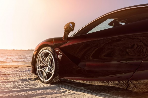 2018 McLaren MSO 720S Nerello Red