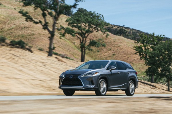 Lexus RX (2020)
