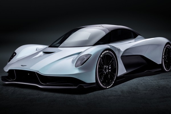 2020 Aston Martin Valhalla