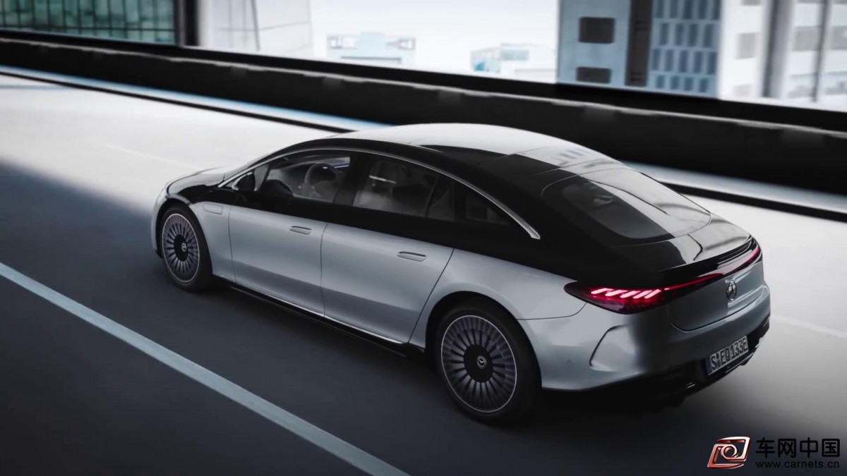 2022 Mercedes EQS - interior Exterior and Driving (Best Luxury Electric Car)[00-04-24][20210803-105136439]