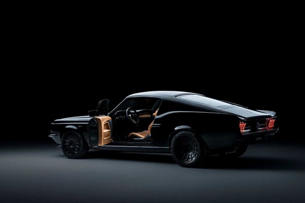采用复古设计 Charge Mustang EV官图公布