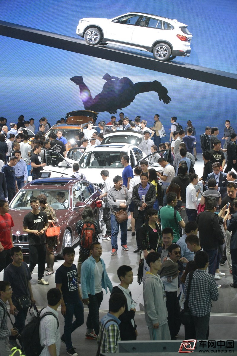 汽车不再是中国百姓仰望的产品_调整大小