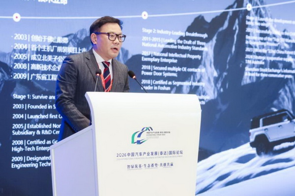 1789736694967465.jpg 罗军_调整大小.jpg