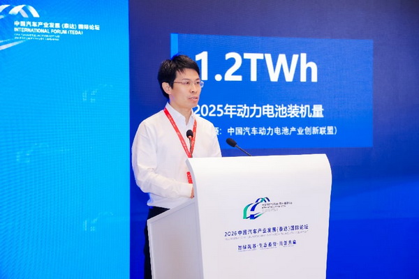 1789738377269913.jpg 刘威_调整大小.jpg